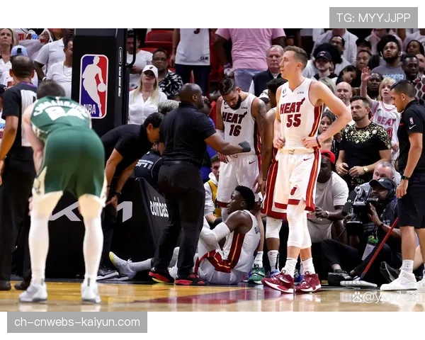 伤病速递:布雷斯特中场里斯-米卢左膝十字韧带撕裂,赛季报销